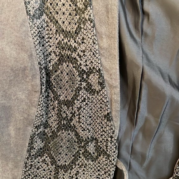 Carlos Falchi Gray Snake Print Perforated Leather Tie Front Suede Jacket - Picture 10 of 12